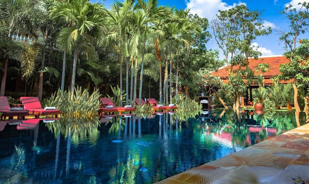 Marirath Boutique Hotel Siem Reap Bagian luar foto
