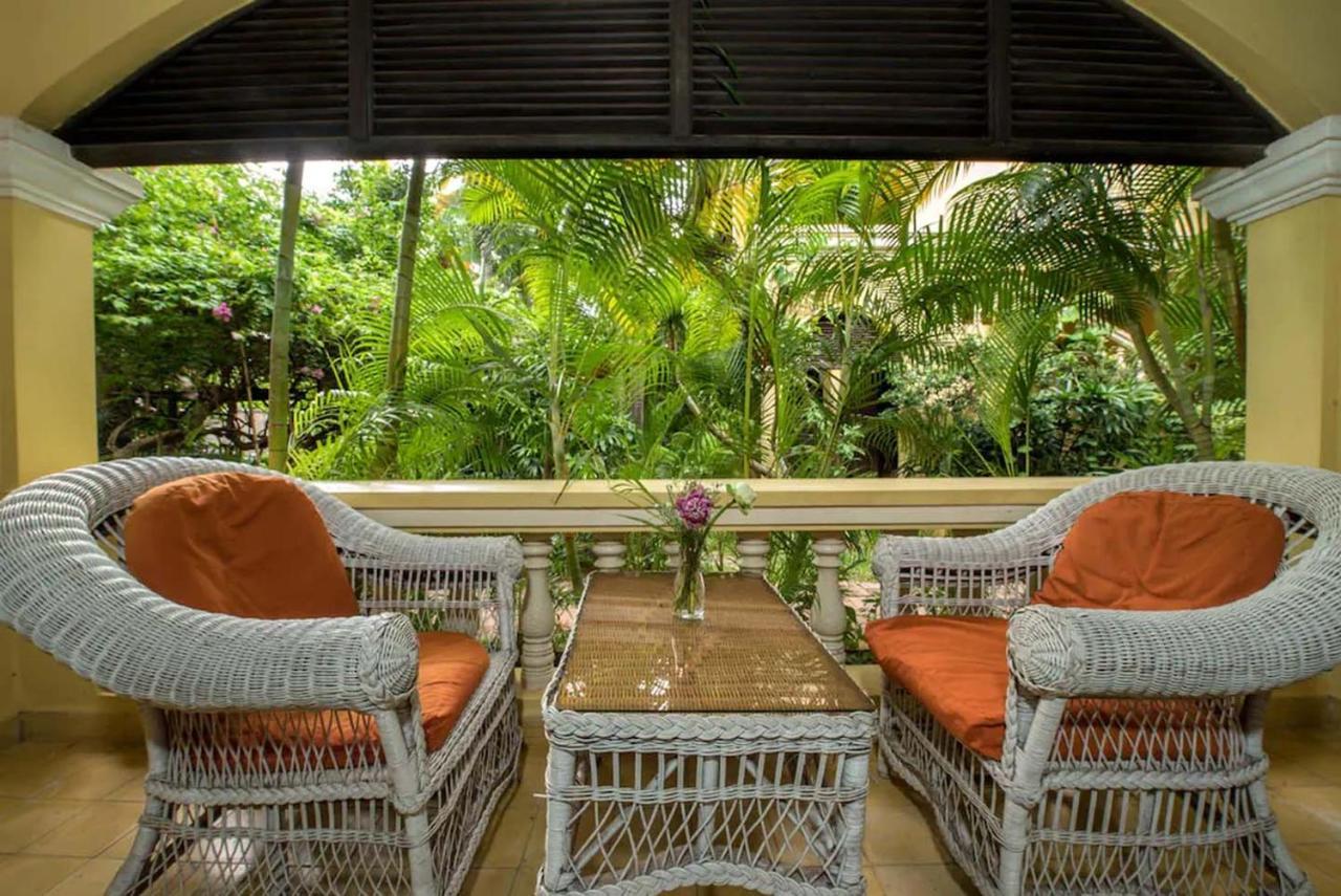 Marirath Boutique Hotel Siem Reap Bagian luar foto