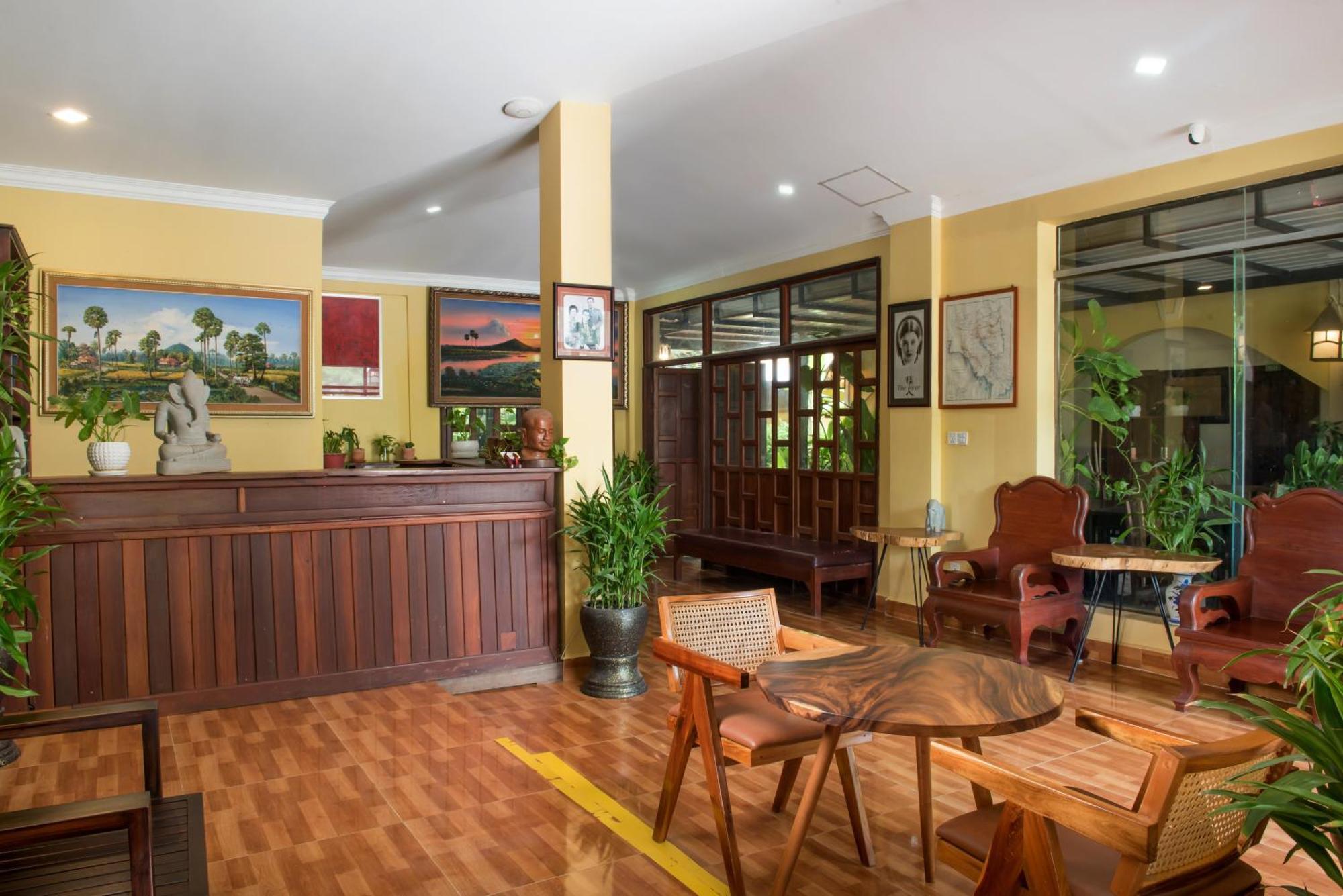 Marirath Boutique Hotel Siem Reap Bagian luar foto