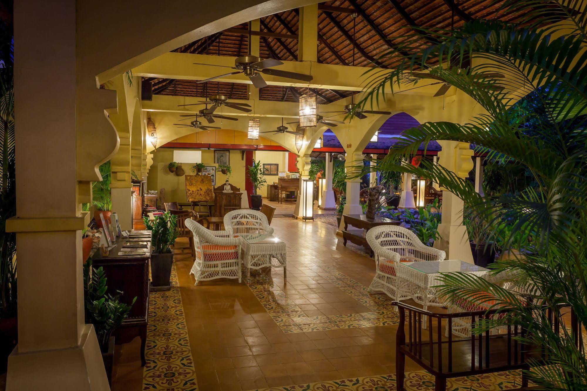 Marirath Boutique Hotel Siem Reap Bagian luar foto