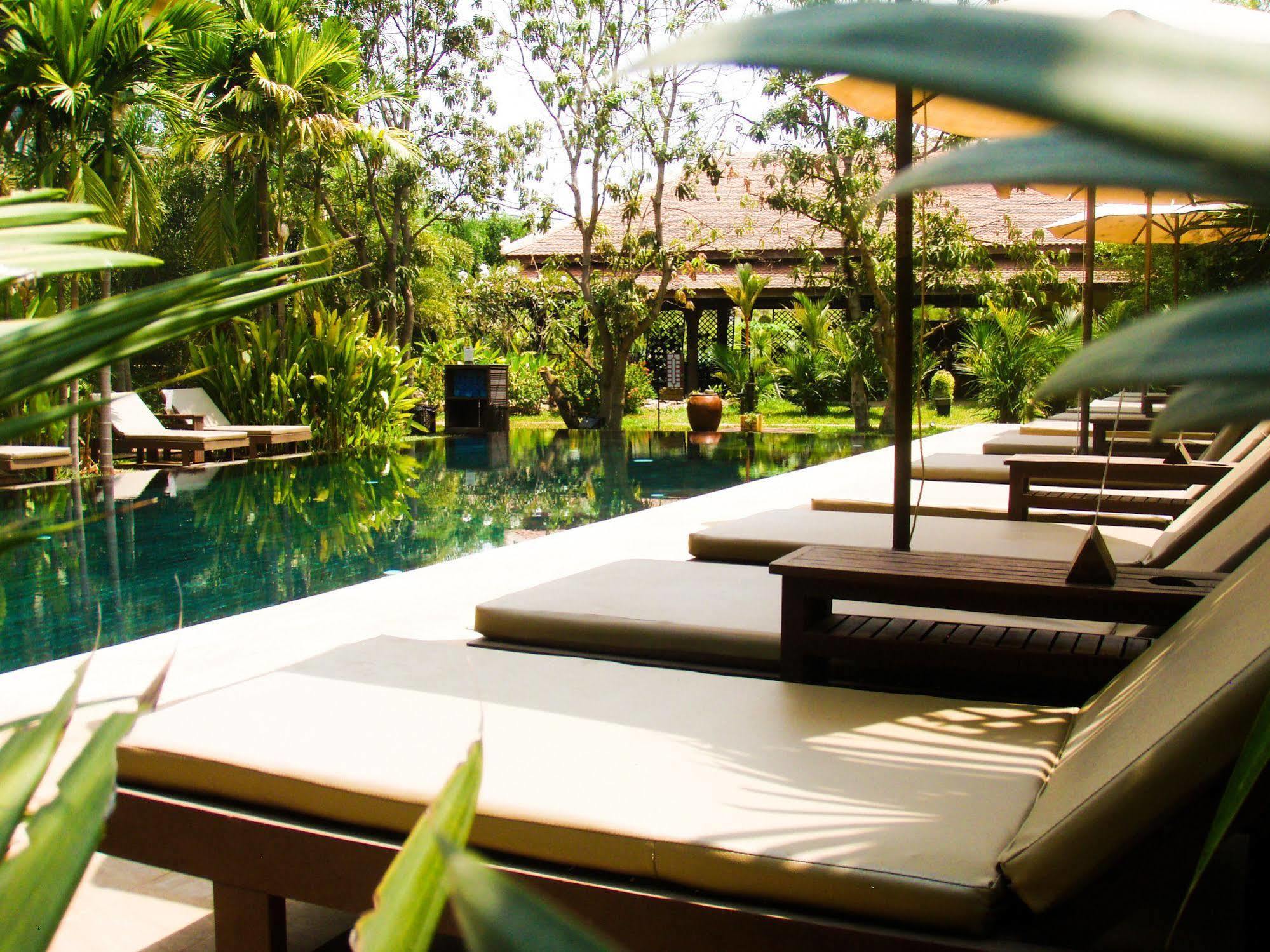 Marirath Boutique Hotel Siem Reap Bagian luar foto