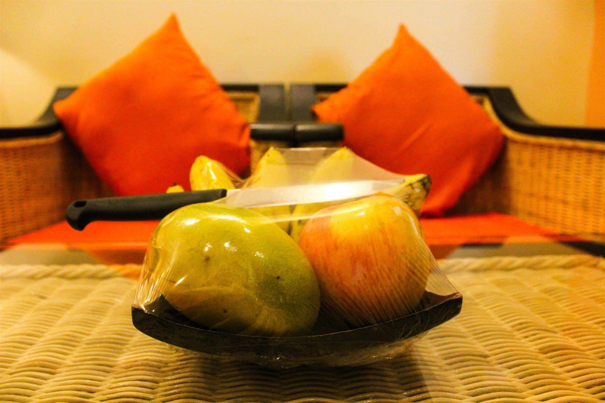 Marirath Boutique Hotel Siem Reap Bagian luar foto
